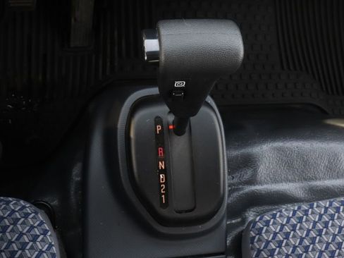 Used 2023 Chevrolet Low Cab Forward 5500XD image 15