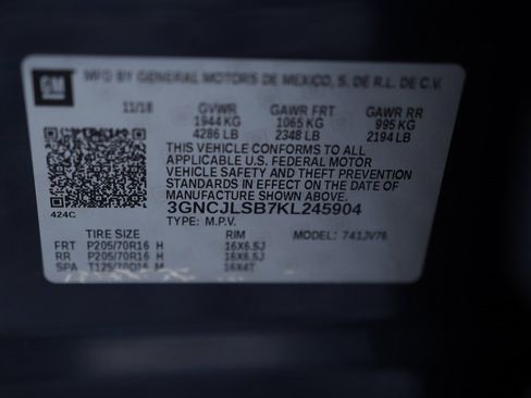 Used 2019 Chevrolet Trax LT w/ LT Convenience Package image 34