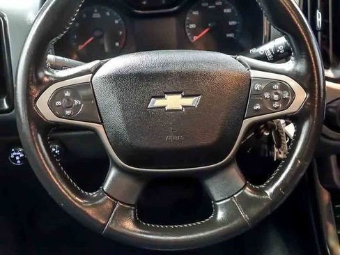 Used 2015 Chevrolet Colorado Z71 w/ LPO, Bed Protection Package AWD/4WD image 19