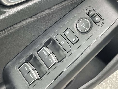 Used 2025 Honda Civic LX image 17