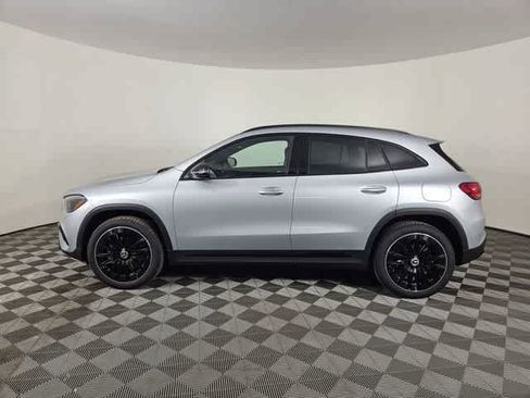 Used 2026 Mercedes-Benz GLA 250 4MATIC image 2
