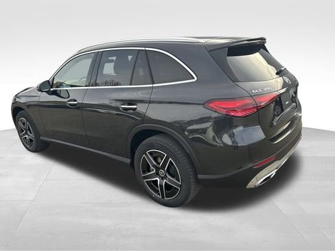 New 2026 Mercedes-Benz GLC 300 4MATIC image 3