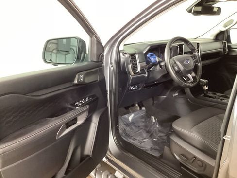 Certified 2024 Ford Ranger XLT AWD/4WD image 11