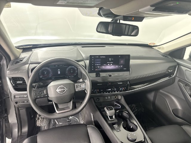 Used 2026 Nissan Rogue SL AWD/4WD image 22