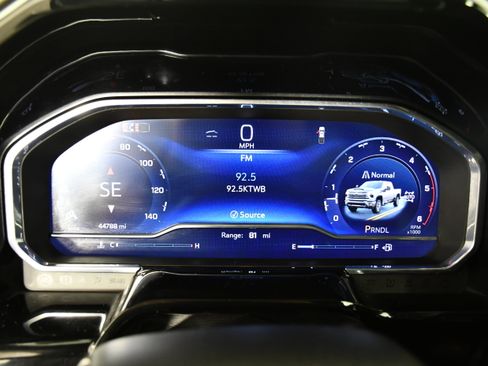 Used 2024 Chevrolet Silverado 3500 High Country w/ High Country Premium Package AWD/4WD image 21