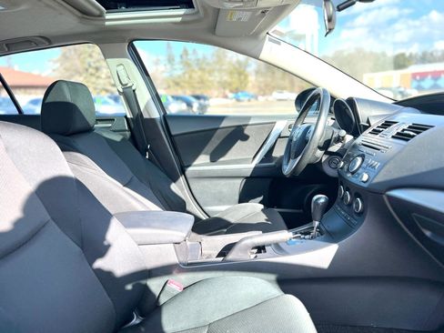 Used 2012 MAZDA MAZDA3 s Touring image 41