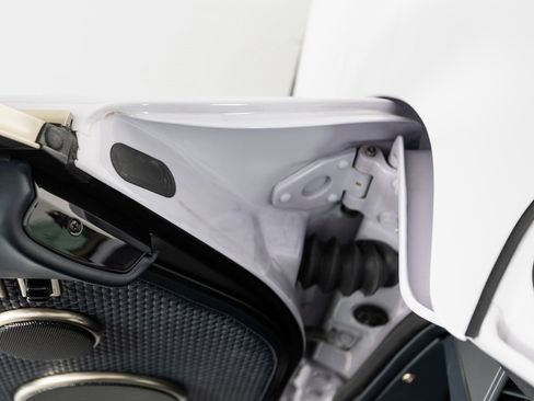 Used 1991 Porsche 911 Carrera image 17