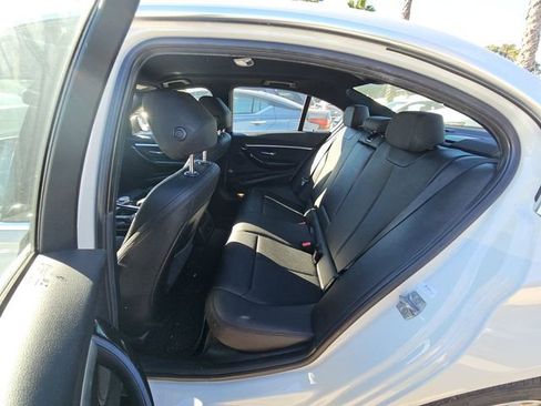 Used 2017 BMW 330i Sedan image 9