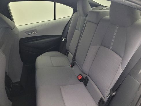 Used 2022 Toyota Corolla SE image 18