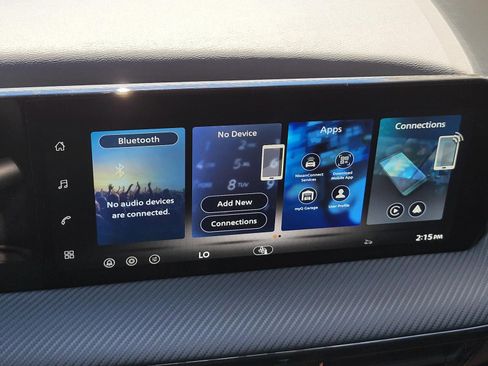 New 2026 Nissan Kicks SR image 20