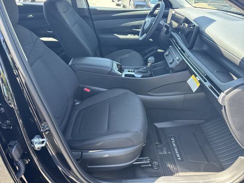New 2026 Hyundai Tucson SE FWD image 13