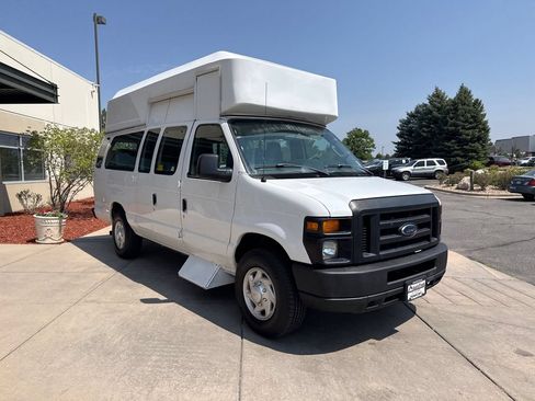 Used 2012 Ford E-350 and Econoline 350 Extended Super Duty w/ PWR Group RWD image 4