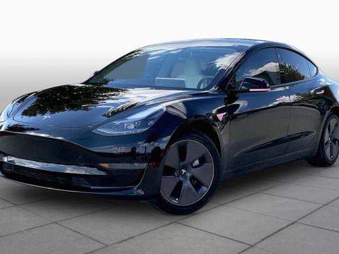 Used 2023 Tesla Model 3 Standard Range RWD image 1