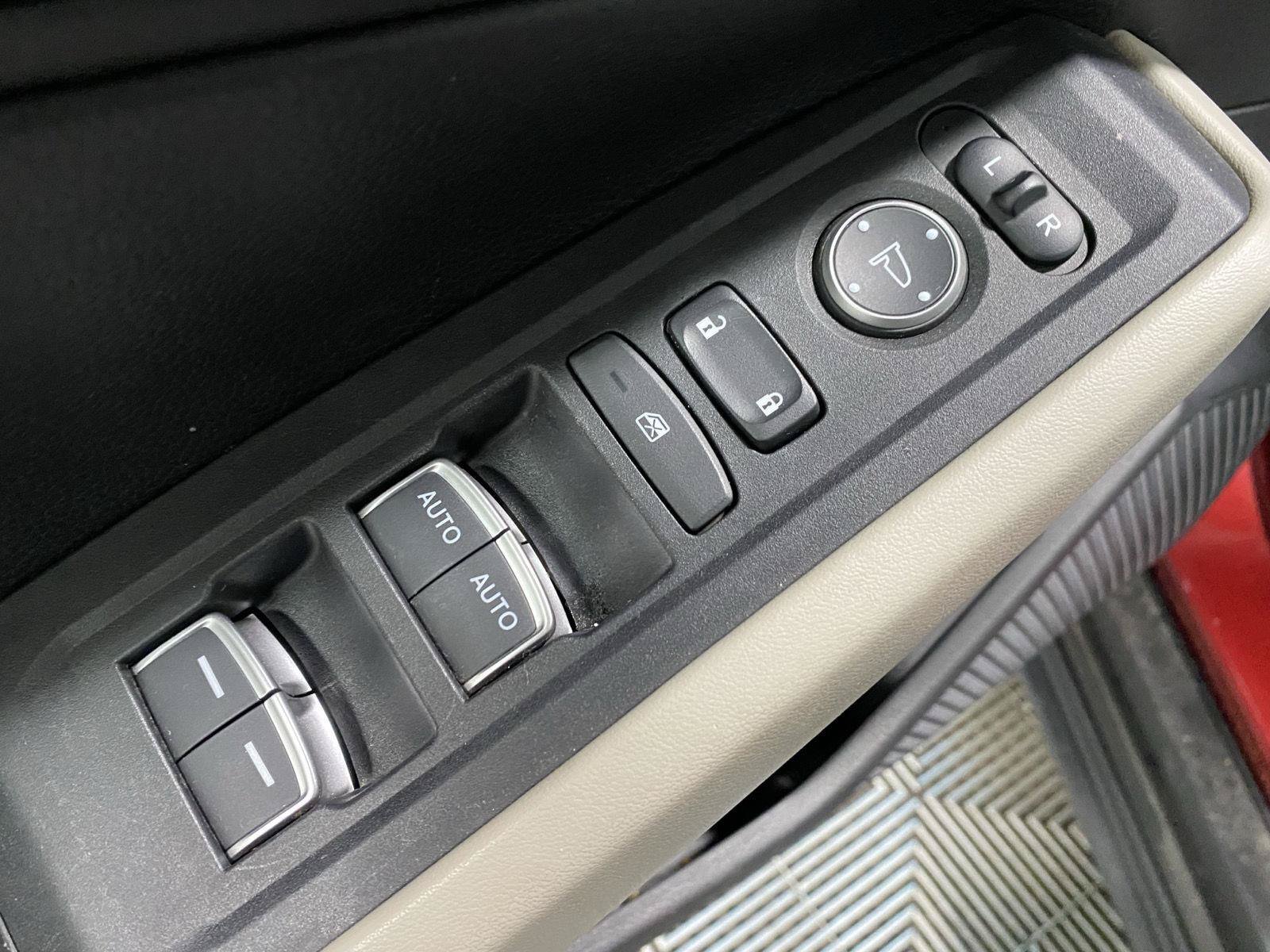 Used 2024 Honda Accord LX image 17