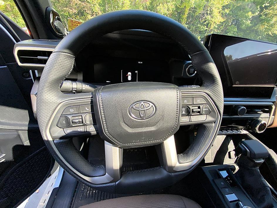 Certified 2026 Toyota 4Runner Limited AWD/4WD image 10