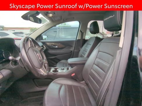 Used 2022 GMC Terrain Denali w/ LPO, Floor Liner Package AWD/4WD image 6