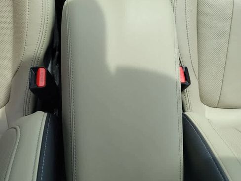 Used 2023 Subaru Ascent Limited image 17