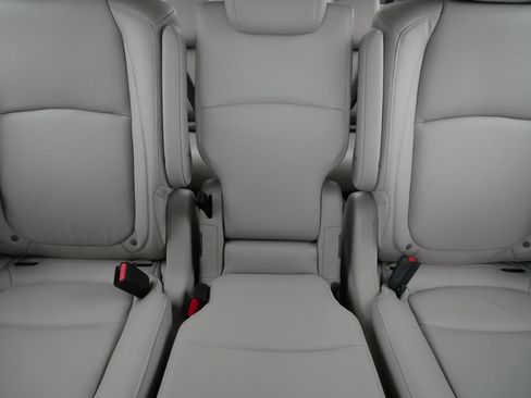 Certified 2026 Honda Odyssey EX-L image 12
