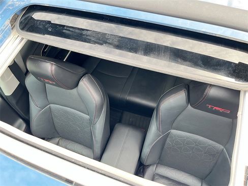 Used 2022 Toyota RAV4 TRD Off-Road image 21