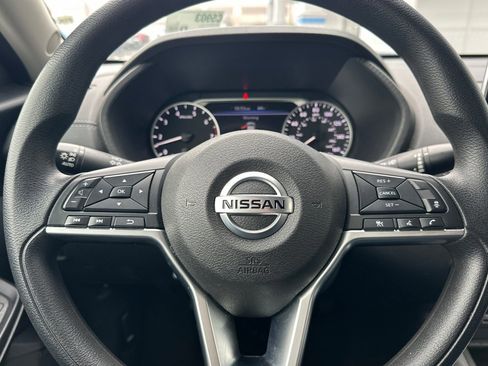 Used 2023 Nissan Sentra SV image 22