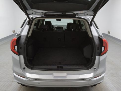 Used 2018 GMC Terrain Denali w/ Advanced Safety Package image 29