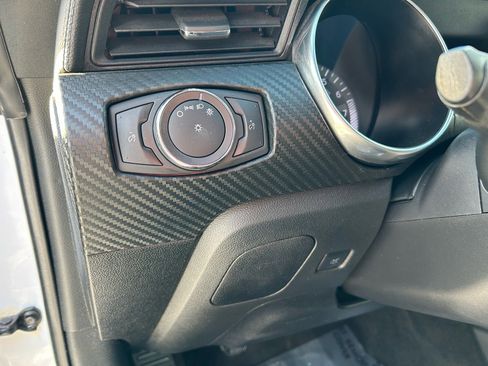 Used 2018 Ford Mustang EcoBoost image 19