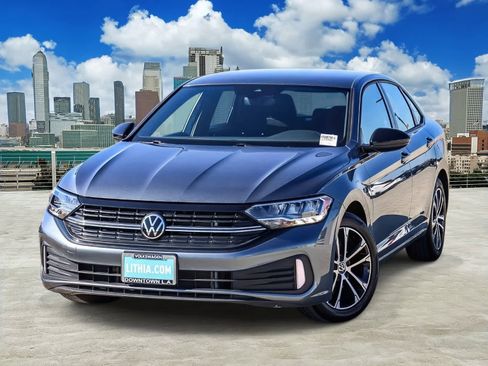 Certified 2024 Volkswagen Jetta Sport image 1