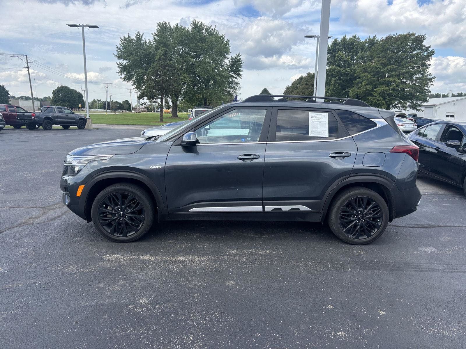 Used 2022 Kia Seltos Nightfall Edition AWD/4WD image 6