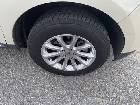 Used 2014 Lincoln MKX FWD w/ Equipment Group 102A image 15