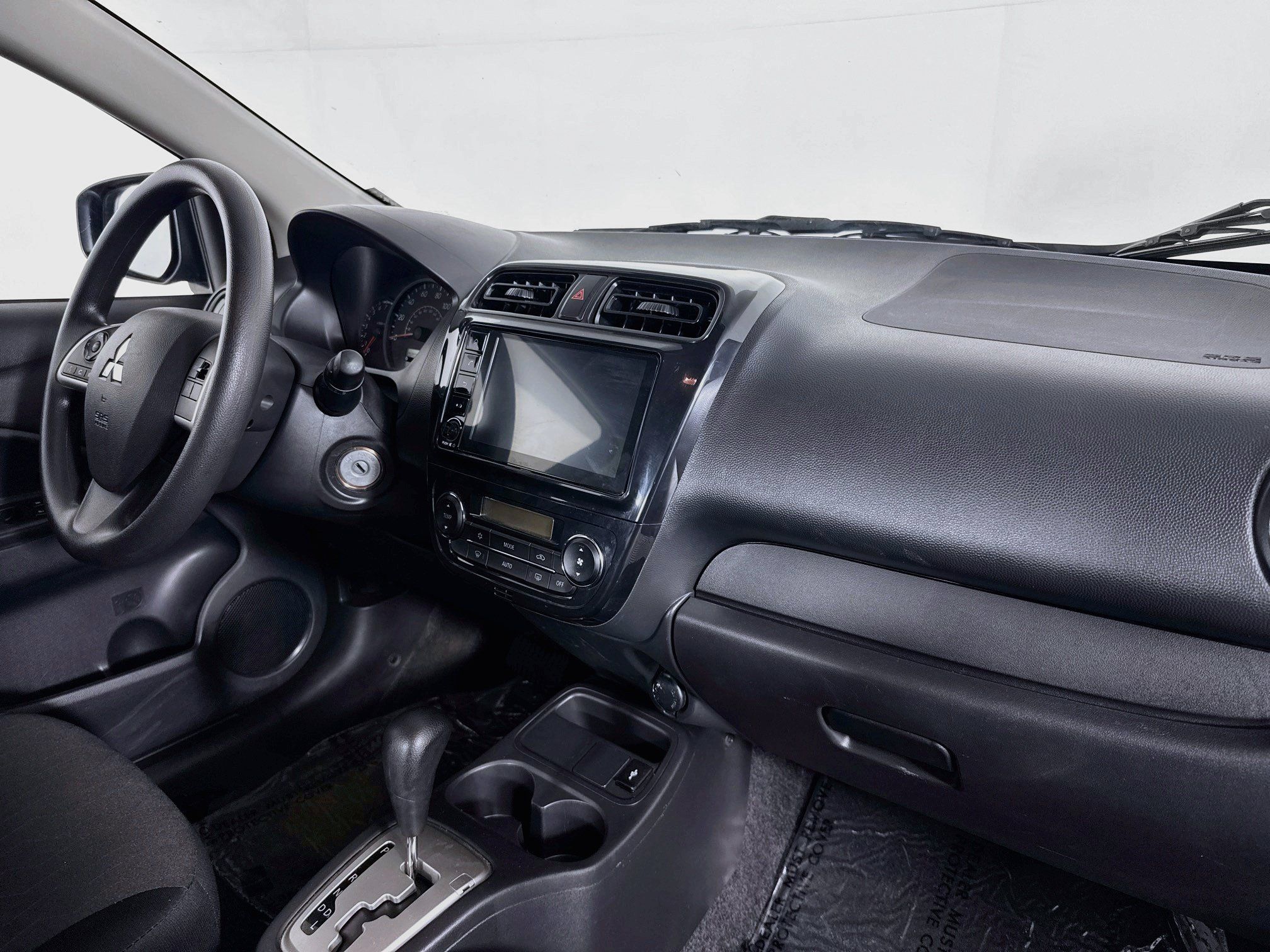 Used 2024 Mitsubishi Mirage ES FWD image 27