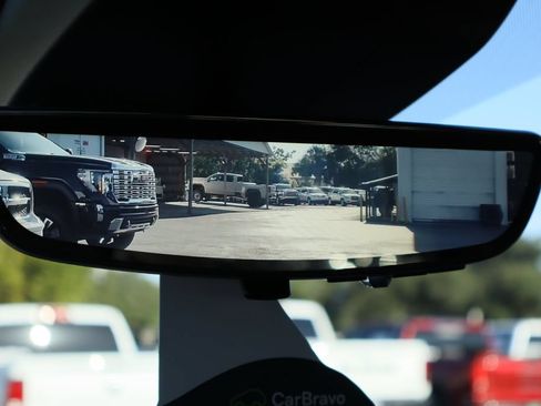 Certified 2025 GMC Yukon Elevation w/ Technology Package RWD image 16