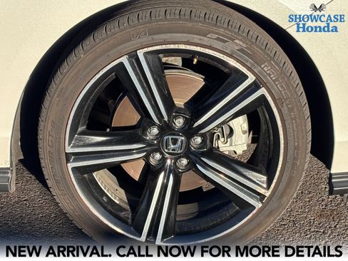 Used 2024 Honda Accord Sport image 7