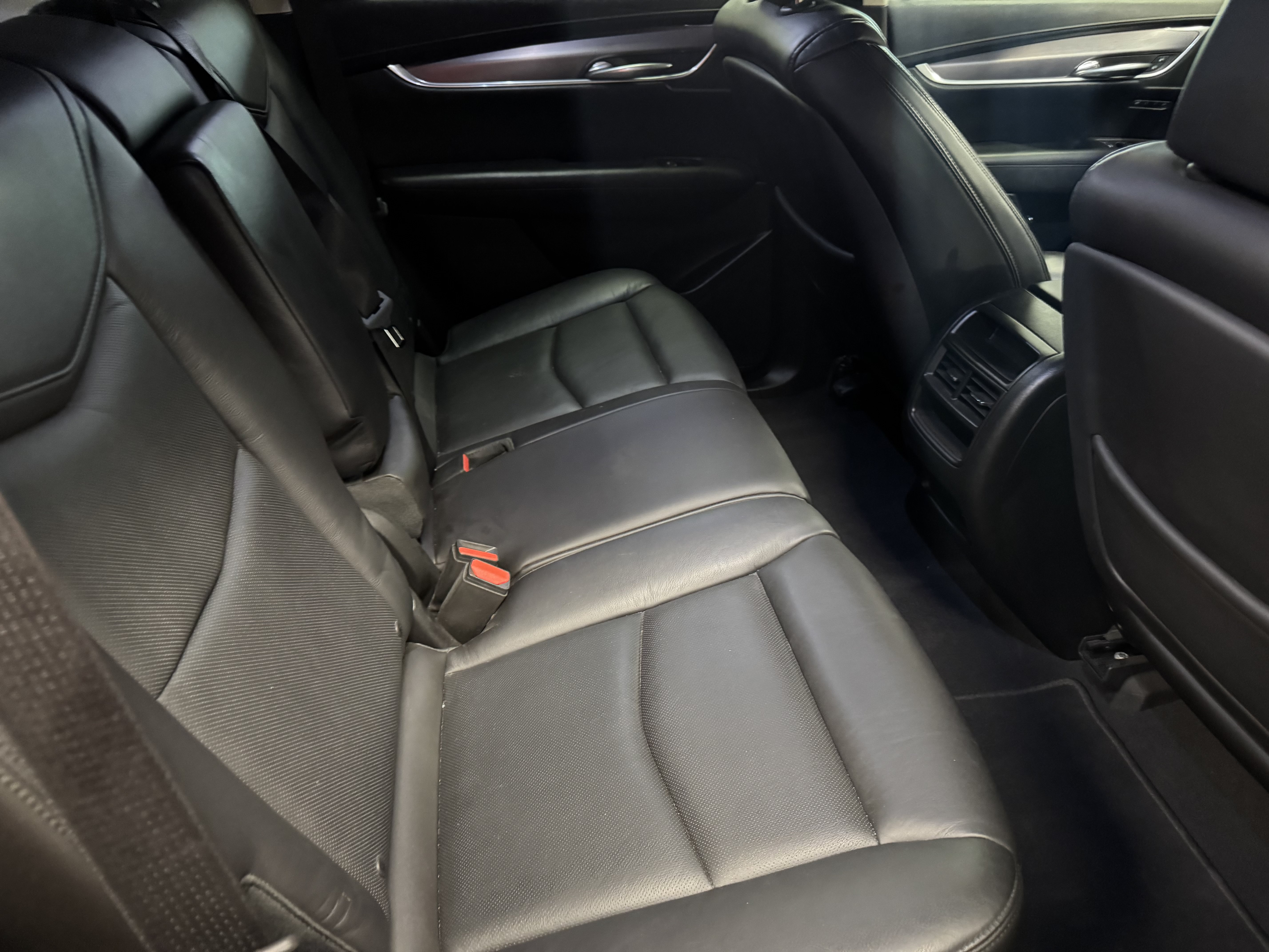 Used 2017 Cadillac XT5 Luxury FWD image 19