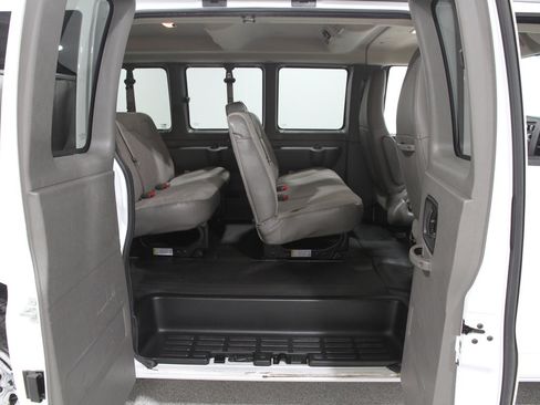 Used 2020 Chevrolet Express 2500 LS w/ Driver Convenience Package image 13