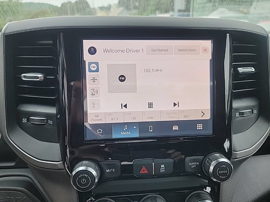 New 2026 RAM 5500 Tradesman AWD/4WD image 10