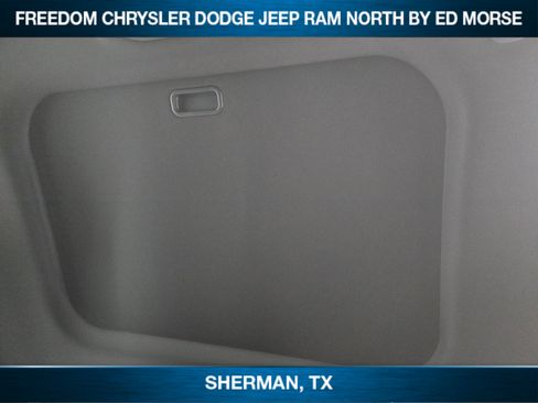 New 2025 Jeep Grand Cherokee Altitude image 19