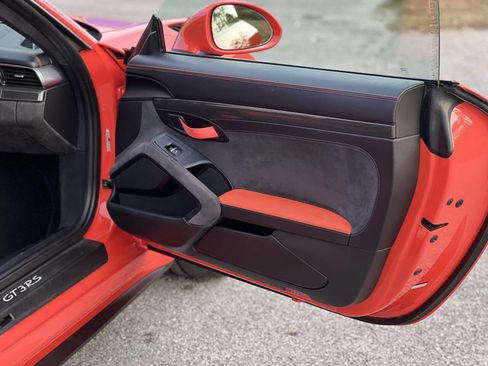 Used 2016 Porsche 911 GT3 RS image 11