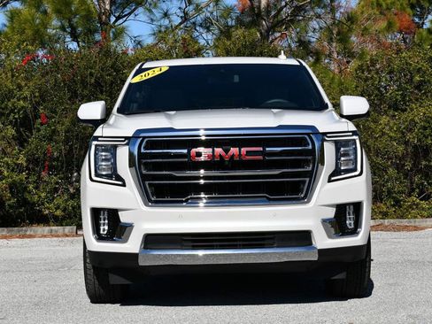 Used 2024 GMC Yukon XL SLT w/ SLT Luxury Package image 41