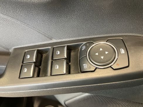 Used 2023 Ford Escape ST-Line Select AWD/4WD image 13