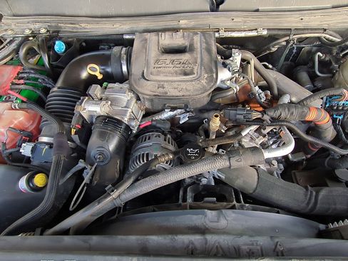 Used 2014 GMC Sierra 2500 SLT w/ SLT Convenience Package image 31