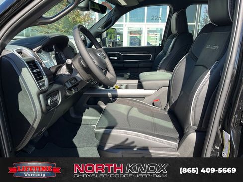 New 2026 RAM 2500 Laramie AWD/4WD image 3