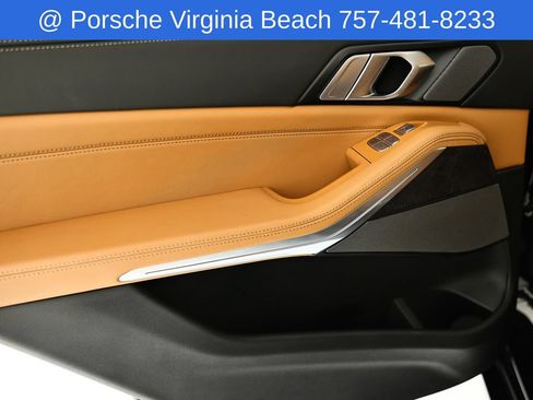 Used 2025 BMW X7 xDrive40i w/ Premium Package AWD/4WD image 26
