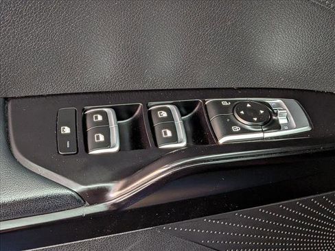 Used 2024 Kia K5 GT-Line w/ GT-Line Premium Package FWD image 11