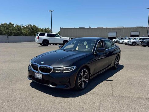 Used 2021 BMW 330i Sedan w/ Convenience Package RWD image 5
