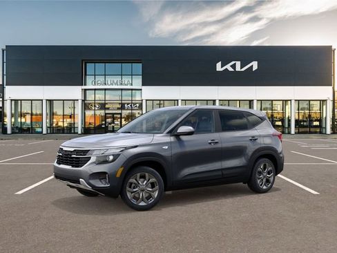 New 2026 Kia Seltos LX image 3