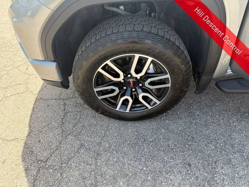 Used 2023 GMC Sierra 1500 AT4 w/ AT4 Premium Package AWD/4WD image 30