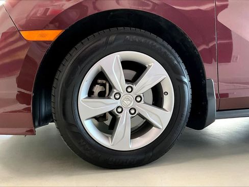 Used 2018 Honda Odyssey EX-L image 7
