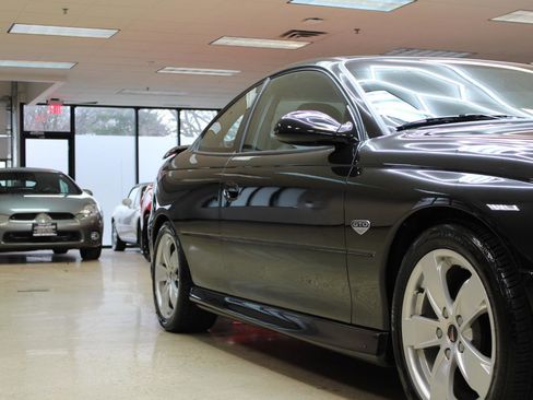 Used 2006 Pontiac GTO image 14