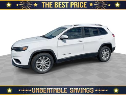 Used 2019 Jeep Cherokee Latitude w/ Popular Appearance Group