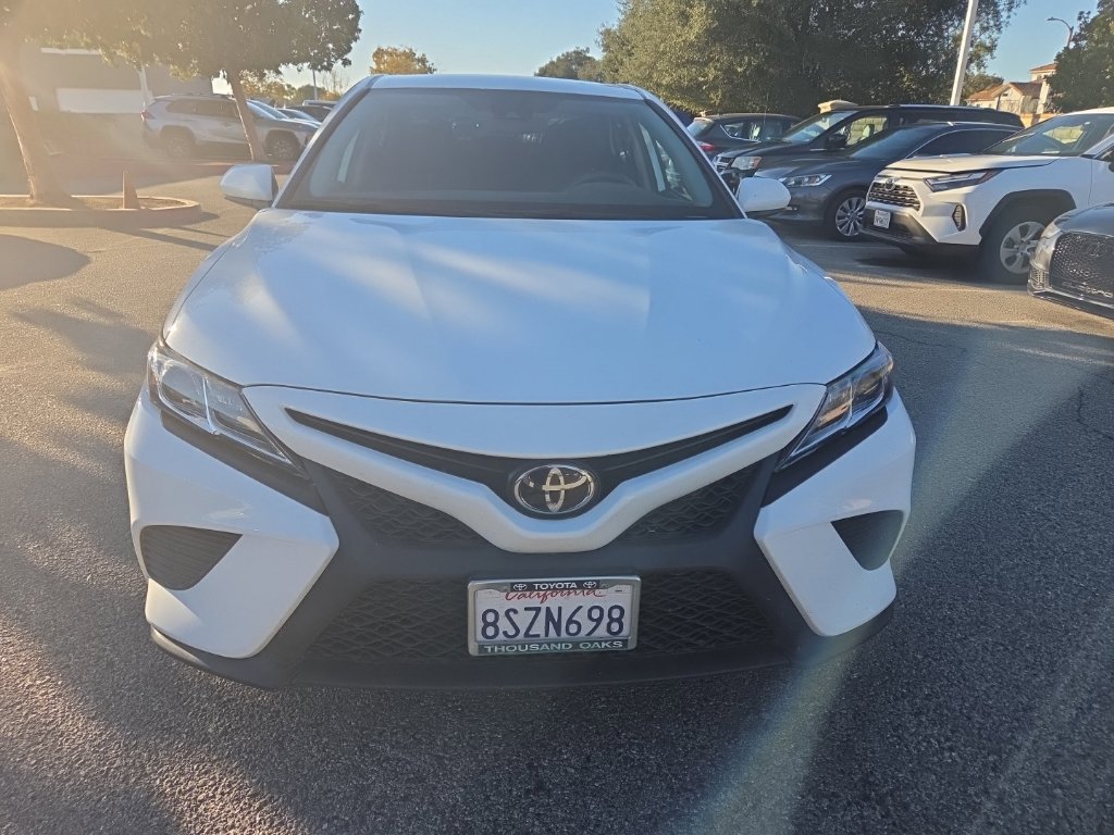Used 2020 Toyota Camry SE w/ Carpet Mat Package FWD image 8